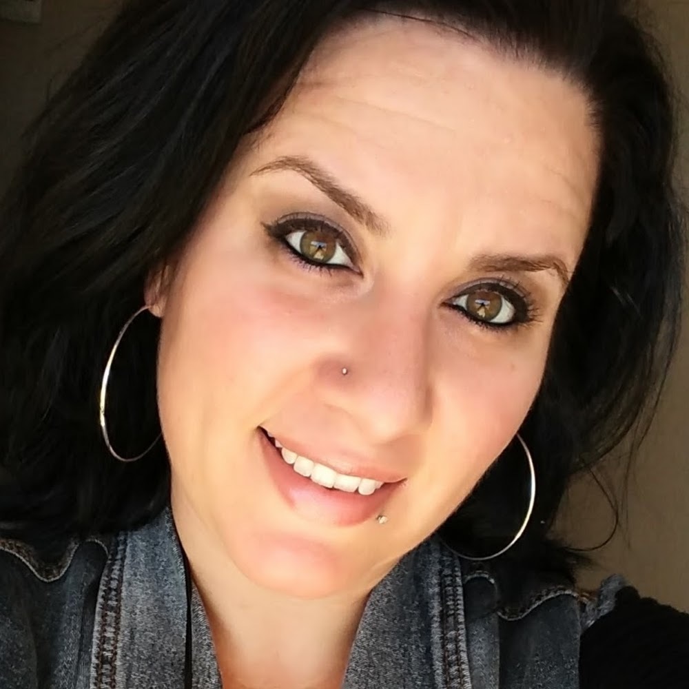 Meet your Posher, Karey